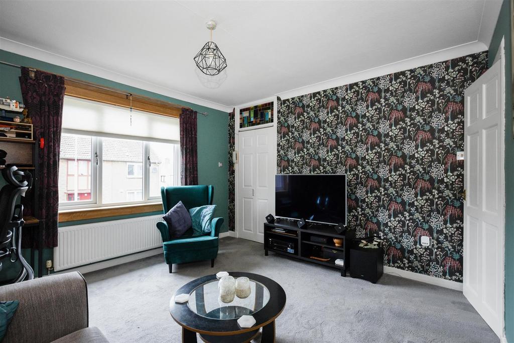 137 Headwell Avenue, Dunfermline... 1 bed property £75,000