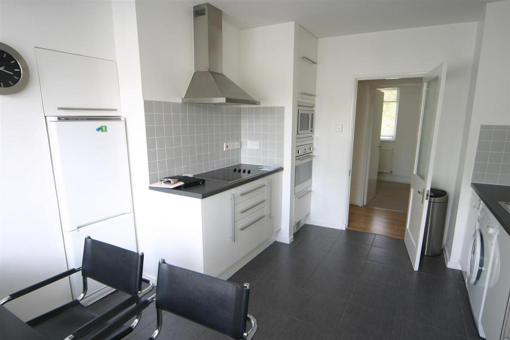Carroll House 4 kit2.jpg