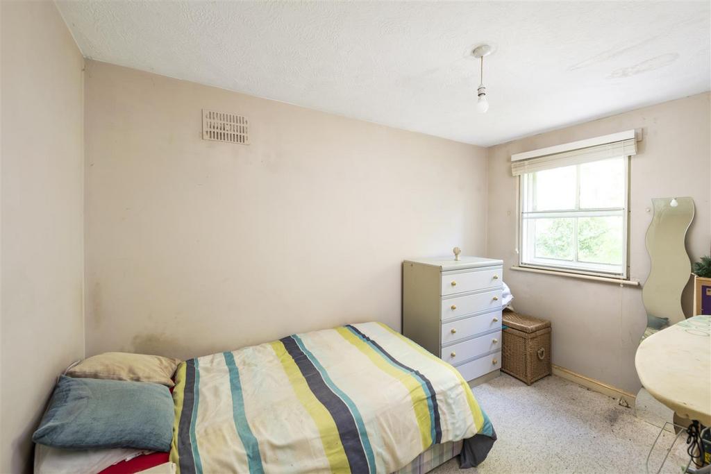Block3 Flat3 Pinehurst Gardens internals4 3.jpg