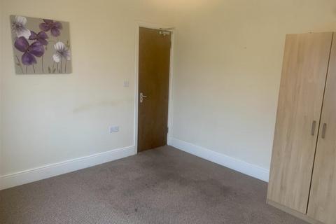 1 bedroom in a house share to rent - Wheatley Avenue, Somercotes, Alfreton