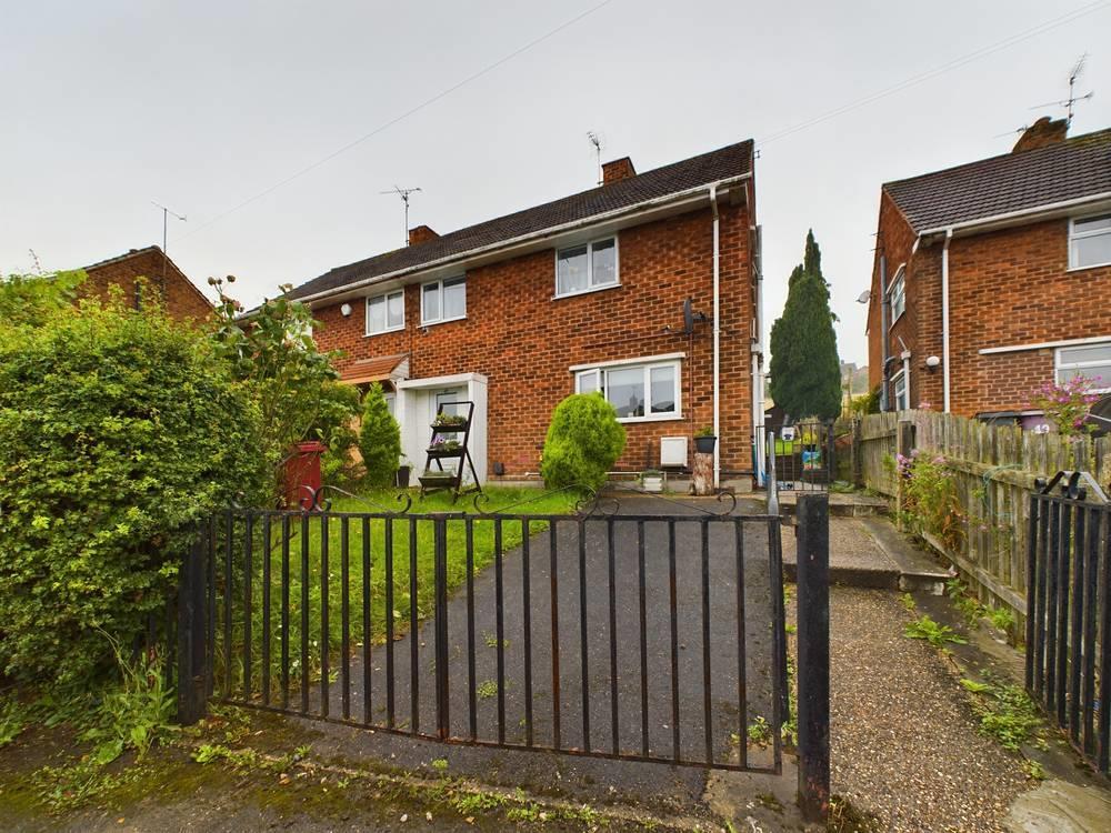 Alder Way, Shirebrook, Mansfield 3 bed semidetached house for sale £