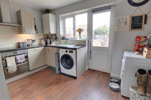 27 Bishops Road, Abbeymead, Gloucester, GL4 5FP