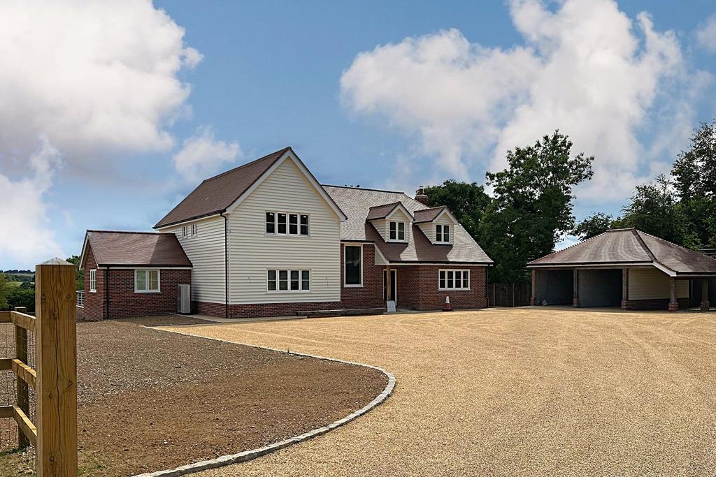 Hamlet Hill, Roydon, Harlow, CM19 5 bed detached house for sale £