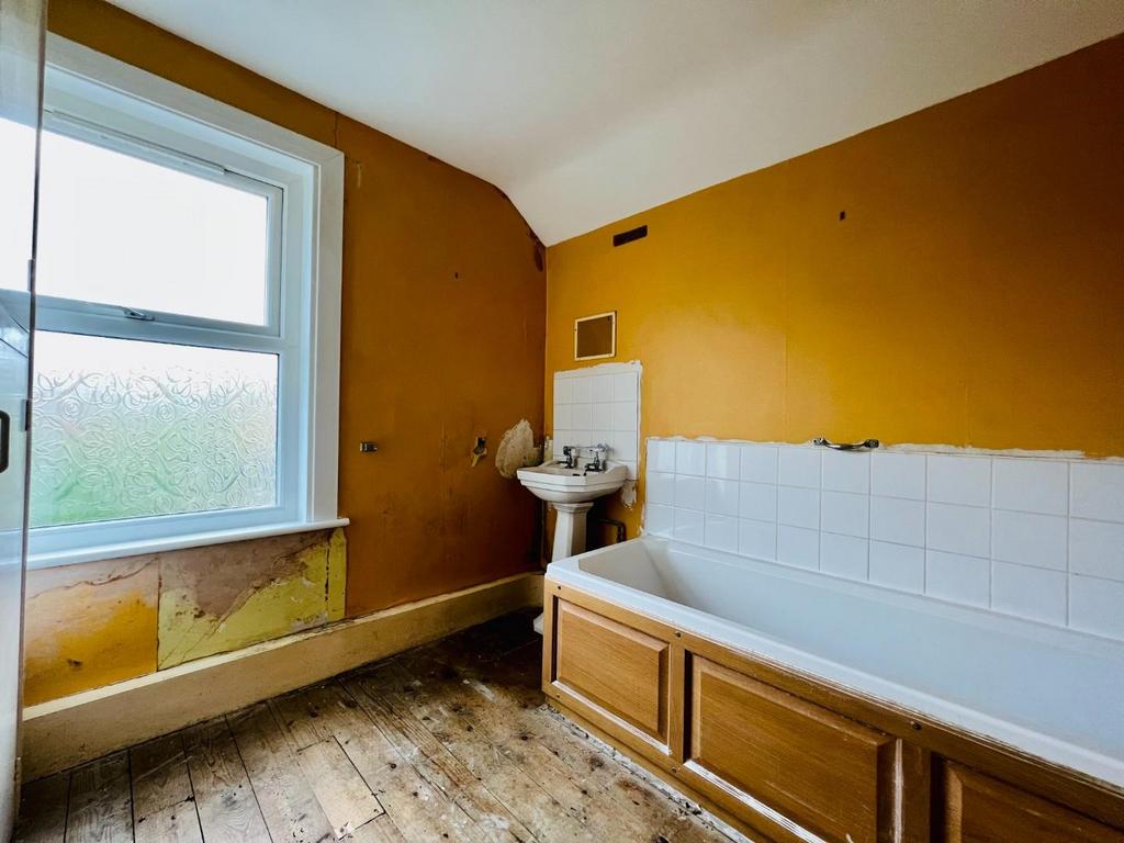Bathroom.jpeg