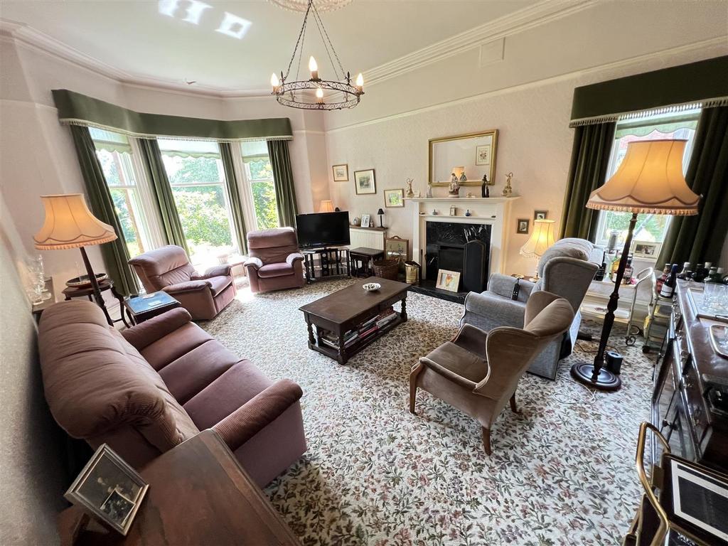 Storeton Road, Oxton, Wirral 5 bed detached house for sale £550,000