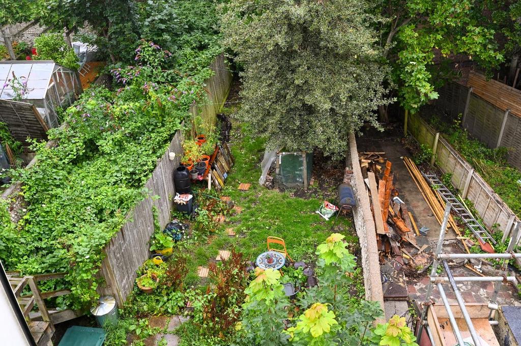 Roundhill Crescent, Brighton 1 bed apartment for sale £236,500