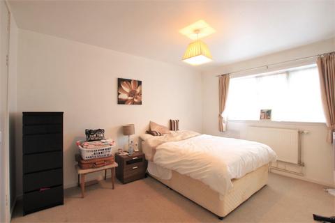 49 Maitland Close, Hounslow, TW4 7DR