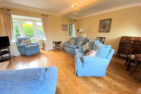 4 bedroom detached house for sale - Fairbourne Drive, Wilmslow
