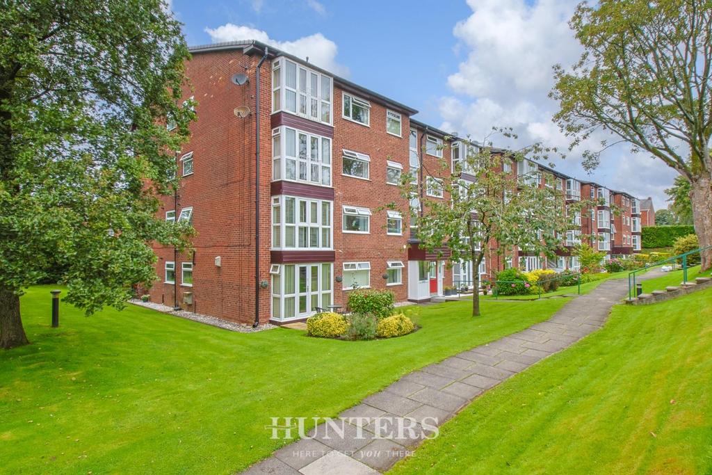 Flat 9 Ninian Court (17).jpg