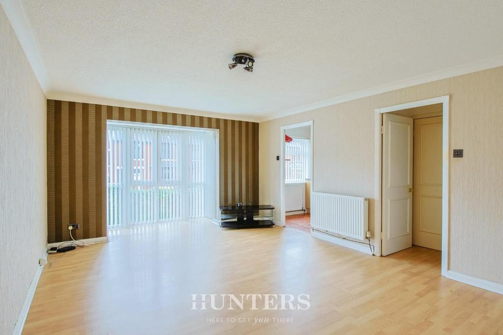 Flat 9 Ninian Court (3).jpg