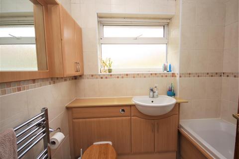 83 Princess Drive, Seaford, BN25 2QT