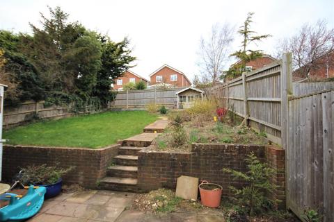83 Princess Drive, Seaford, BN25 2QT