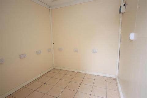 83 Princess Drive, Seaford, BN25 2QT