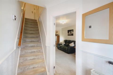 1 Burtop Croft, Hemingfield, Barnsley, S73 0QR