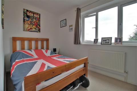 43 Baneberry Road, Gloucester, GL4 6YR