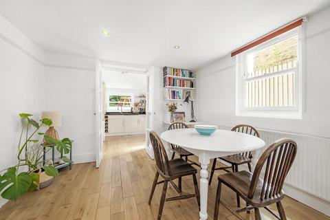 Flat 1, 101 Railton Road, London, SE24 0LR