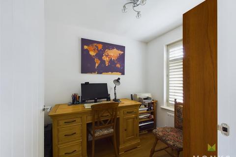 4 bedroom detached house for sale - Dymock Drive, Oteley Gardens, Shrewsbury