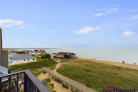 2 bedroom flat to rent, Chatham Green, Sovereign Harbour North, Eastbourne, BN23