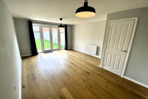 70 Verde Close, Luton, LU2 7FL