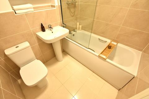 70 Verde Close, Luton, LU2 7FL