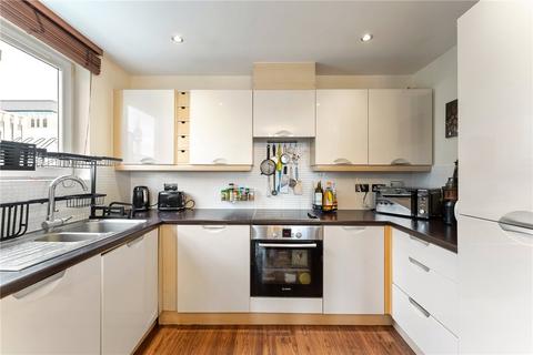 101 Warren Close, Cambridge, CB2 1LE