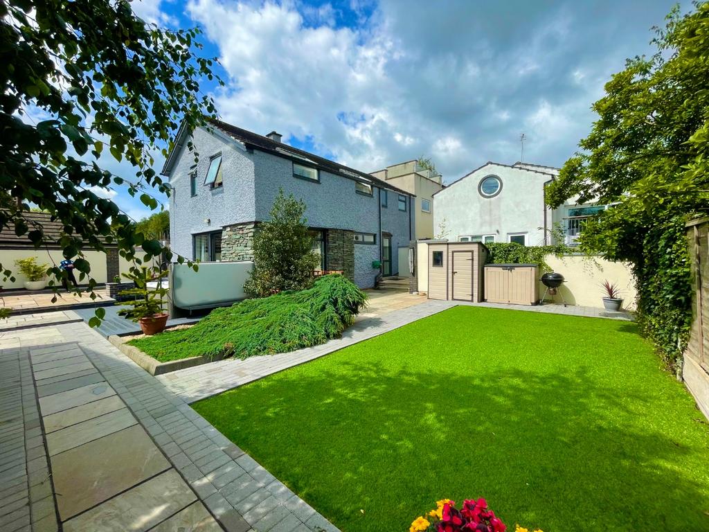 Shurdington Road, Bolton, Lancashire... 4 bed semidetached house £