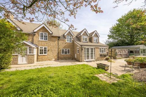 3 bedroom detached house for sale, Wards Rd, Chipping Norton