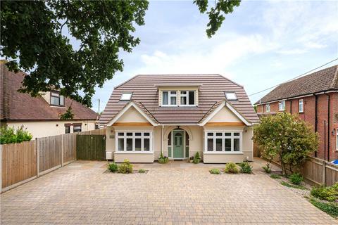 4 bedroom detached house for sale, Botley Road, Romsey, Hampshire