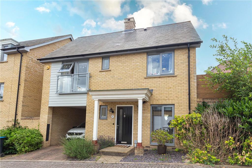Blackberry Way, Hemel Hempstead 3 bed detached house for sale £525,000