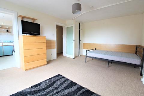 1 bedroom flat to rent, Cromwell Road, Hove, BN3