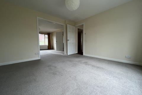 4 bedroom detached house to rent, Spencer Drive, Sutton Hill, Telford