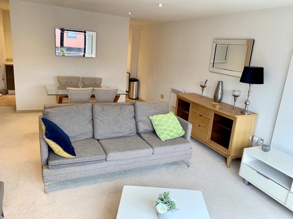 St Pauls Place, St Pauls Square, Birmingham, B31FQ 2 bed apartment £