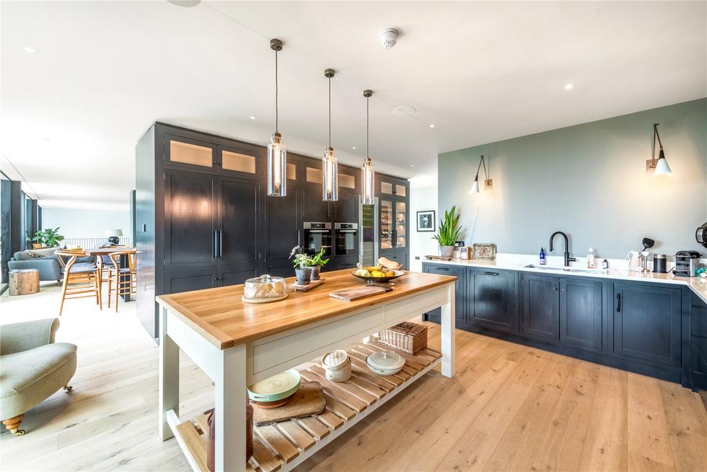 Second Kitchen