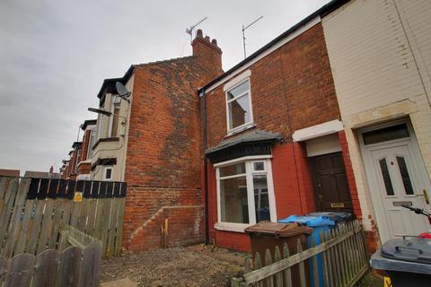 2 bedroom end of terrace house to rent, Rosedale Villas, Rosmead Street, Hull, East Riding of Yorkshire, HU9