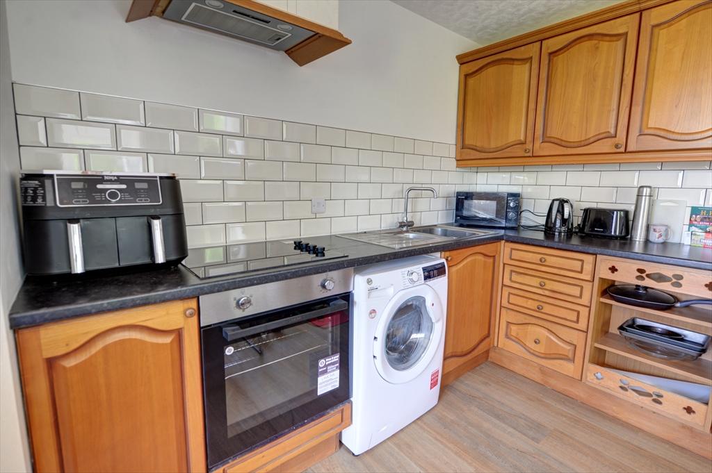 Thorlby, Skipton, BD23 1 bed cottage £600 pcm (£138 pw)