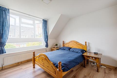 70 Ludwick Mews, London, SE14 6NG