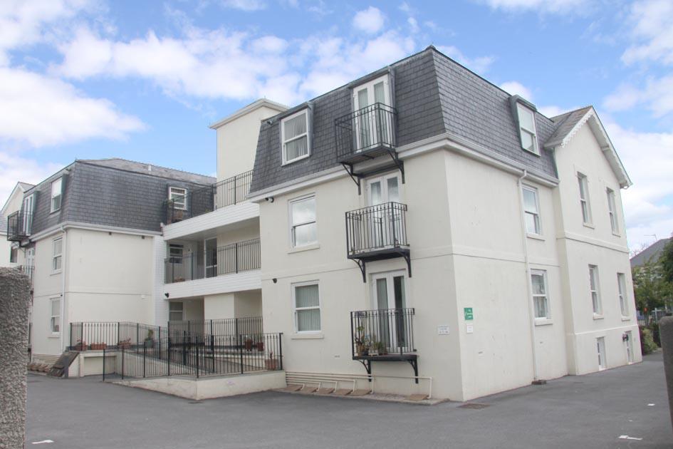 Elmsleigh Court, Elmsleigh Road 1 bed retirement property £750 pcm (£173 pw)