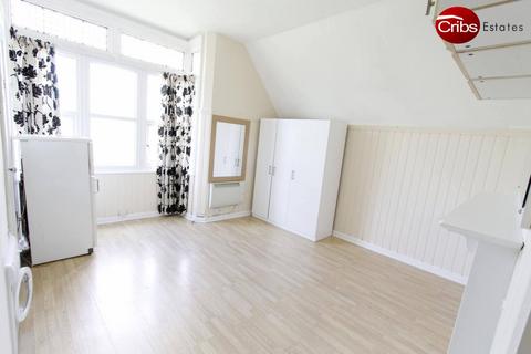 1 bedroom flat to rent, Blythewood Court, SM1 4ND