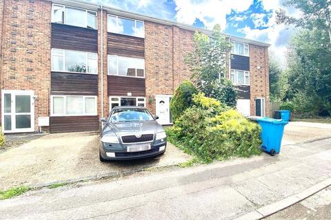 1 bedroom in a house share to rent, Wayside Mews, Maidenhead, Berkshire, SL6