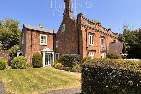 undefined, Totteridge House, High Wycombe HP13