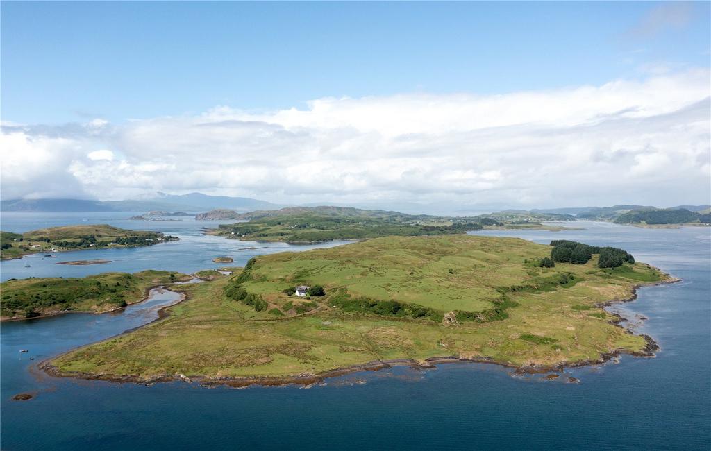 Torsa Island is for sale via Savills for £1,500,000. PR pic.