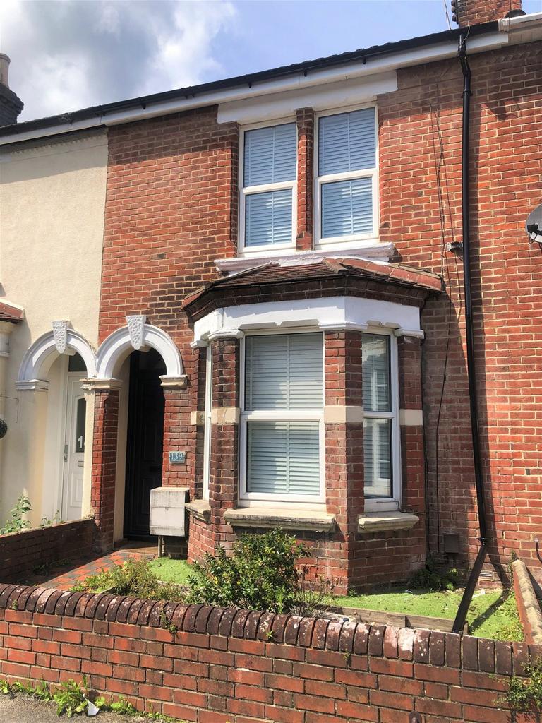 Desborough Road, Eastleigh, SO50 5NP 3 bed terraced house £1,450 pcm