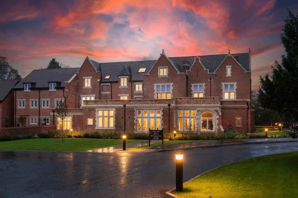 Stoneleigh Road, Blackdown, Leamington Spa, Warwickshire, CV32 2 bed