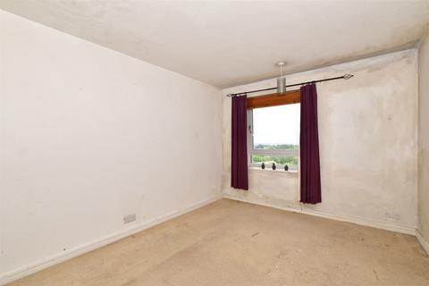 2 bedroom flat for sale, Basinghall Gardens, Sutton, Surrey