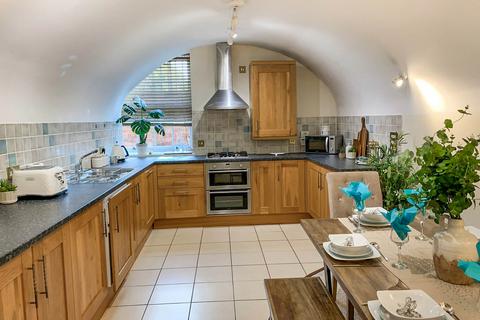 3, Mansion House Devington Park, Exminster, Exeter, EX6 8UJ