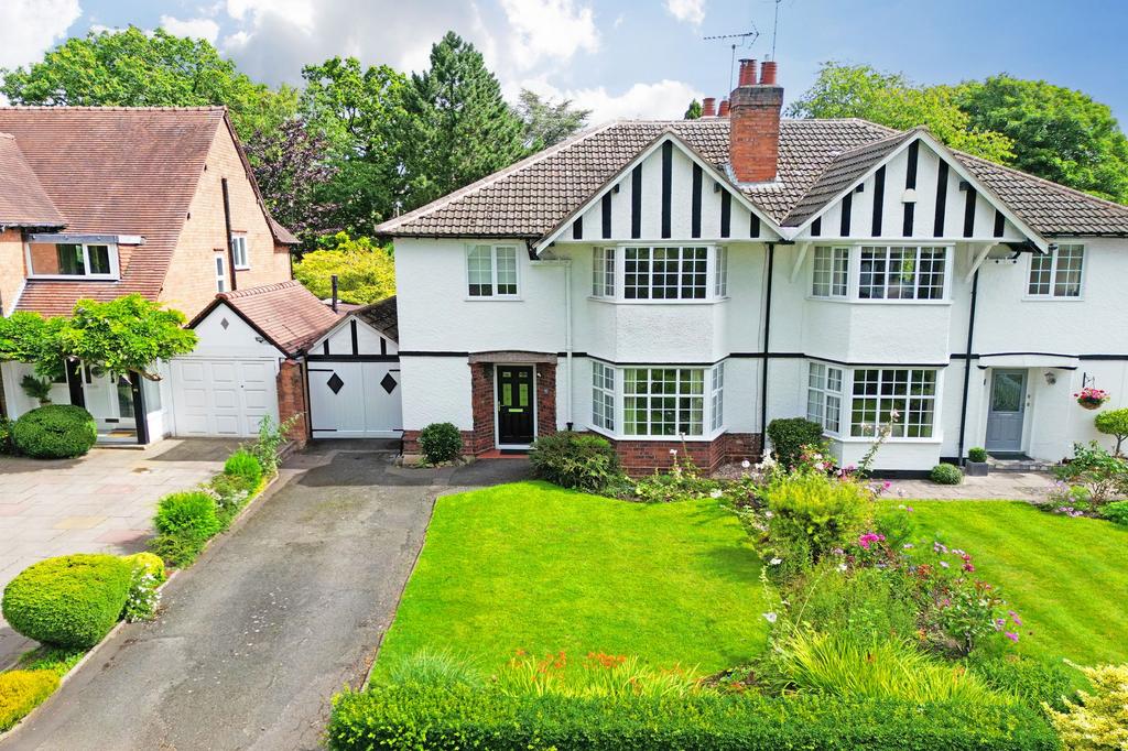 Broad Oaks Road, Solihull, B91 3 bed semidetached house for sale £