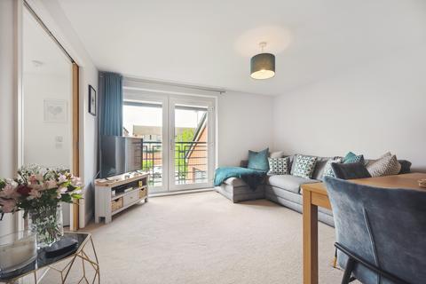 Flat 1/2, 67 Craigend Circus, Glasgow, G13 2TY