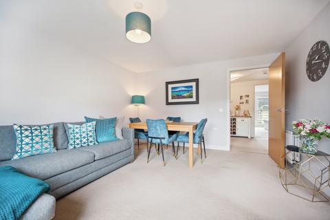 Flat 1/2, 67 Craigend Circus, Glasgow, G13 2TY