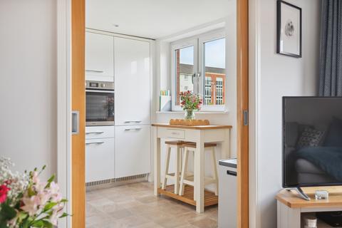 Flat 1/2, 67 Craigend Circus, Glasgow, G13 2TY