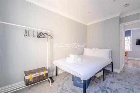 1 bedroom flat to rent, Parfett Street, E1